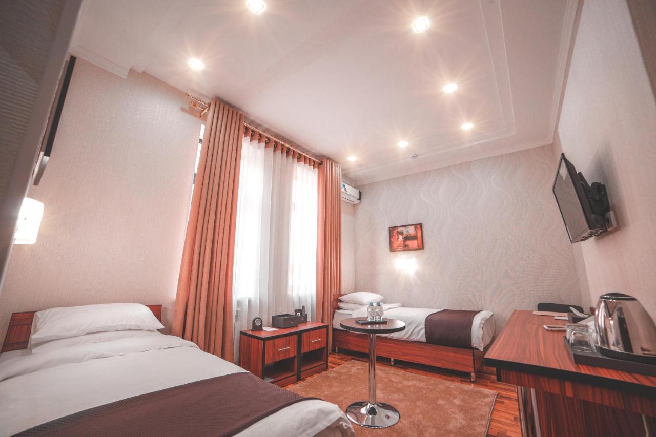 Asmald Palace Hotel Kokand Eksteriør billede
